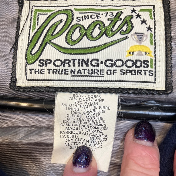 JUST REDUCED !!!!!  Once in a lifetime, does this ROOTS jacket go up for sale. - Picture 11 of 14